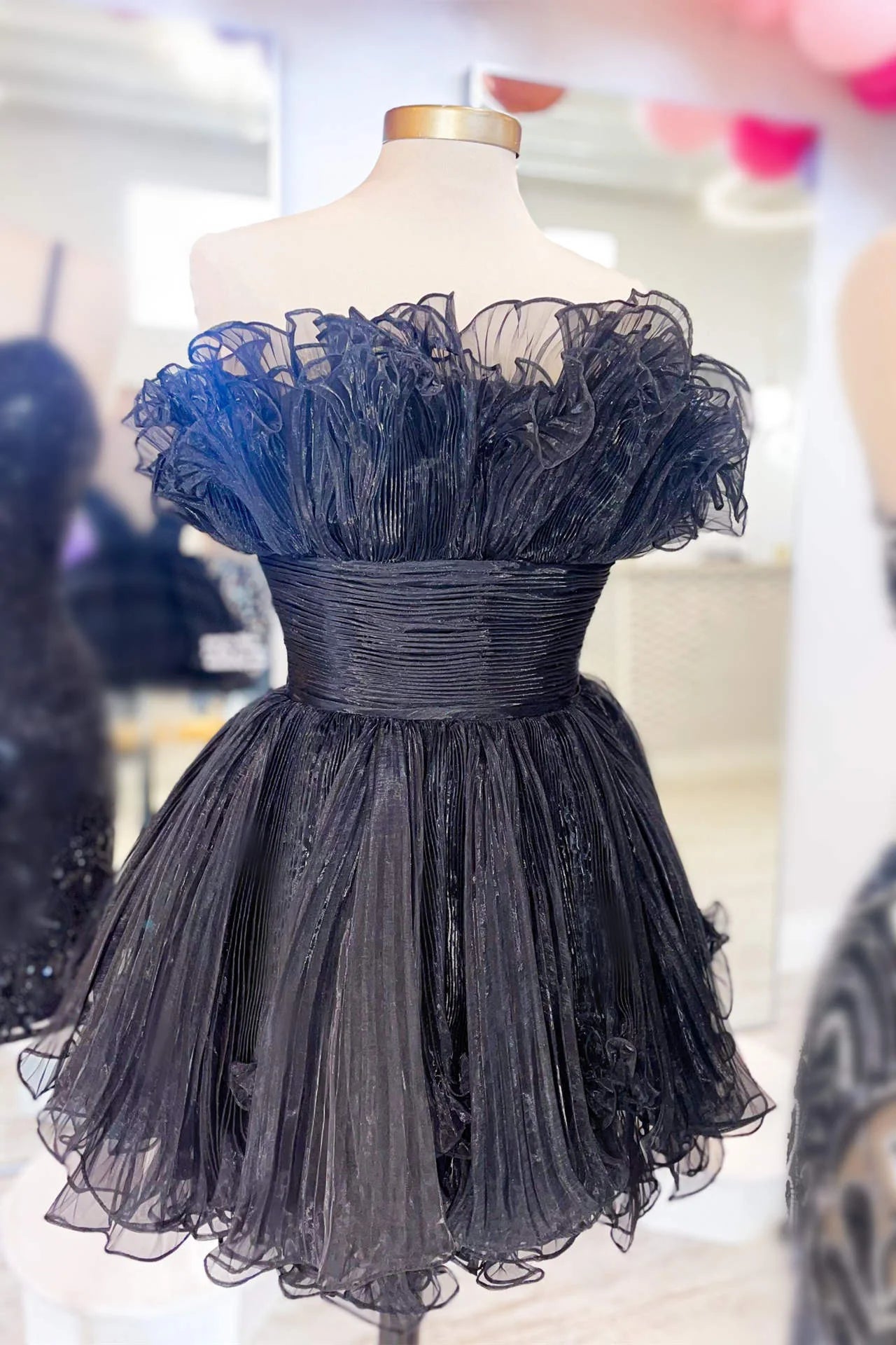 short strapless homecoming dresses