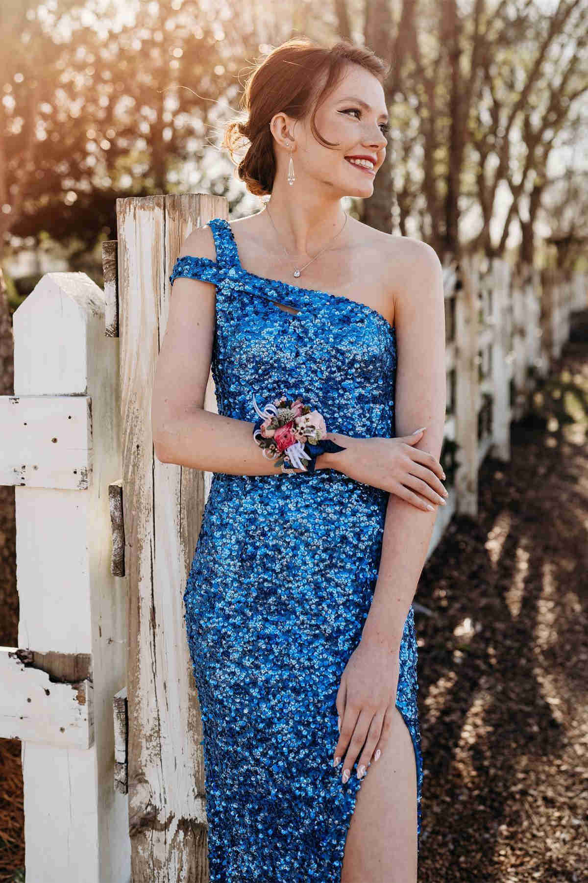 slim fit prom dresses