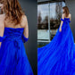 Robe longue en tulle bleu roi avec traîne