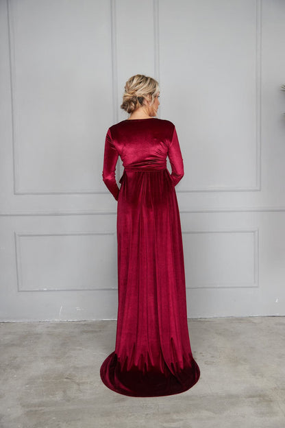 Robe en velours vert émeraude avec traine