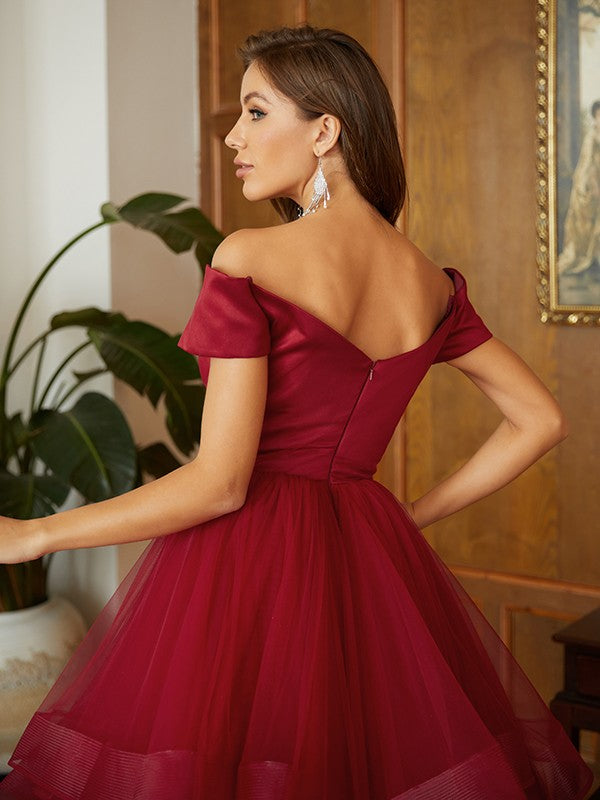 Tulle Ruffles Off-the-Shoulder Prom Dresses VMP141